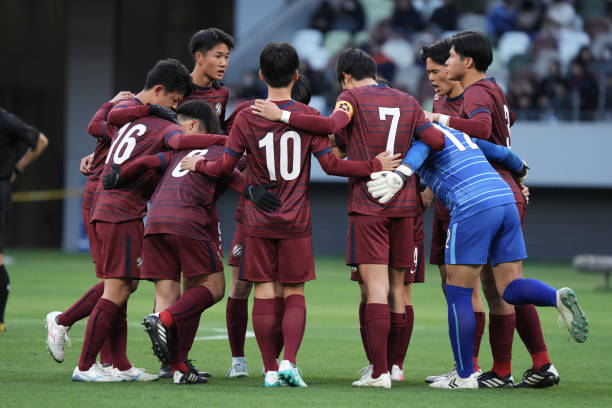 转会市场的 转会市场的