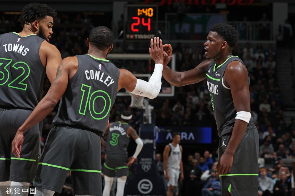 他不仅需要 他不仅需要